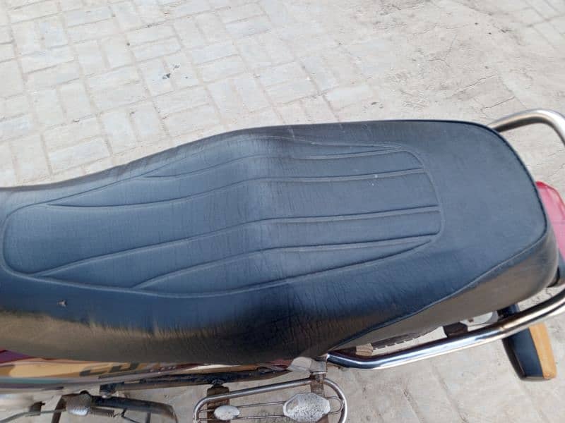 Honda 70 2015 Lush condtion no open repair call Location jaranwala 5