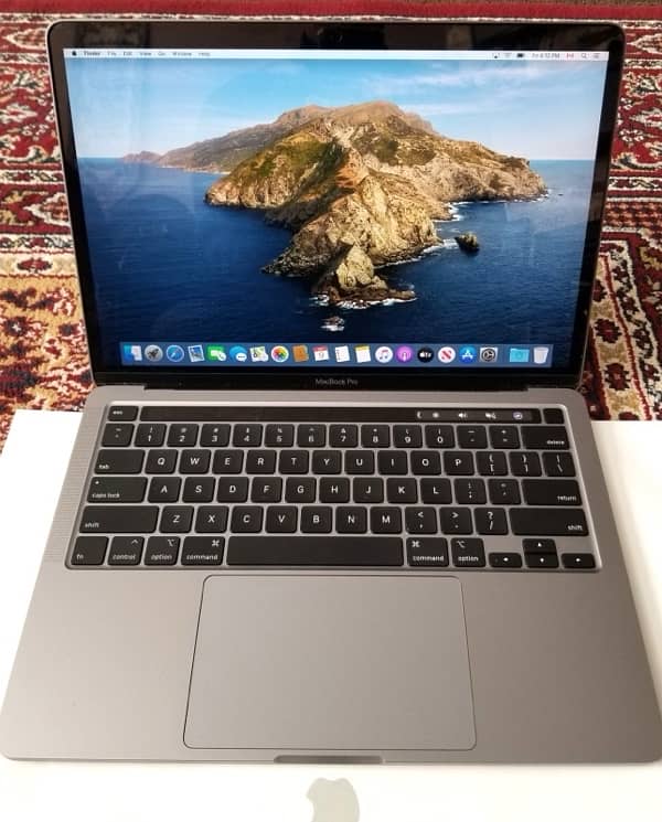 Apple MacBook Pro like new Condition with Touch Bar 4