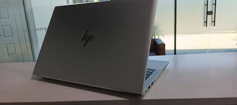 HP 840 G8 Laptop |Core i5-1165G7 | 16 GB| 256 GB 5