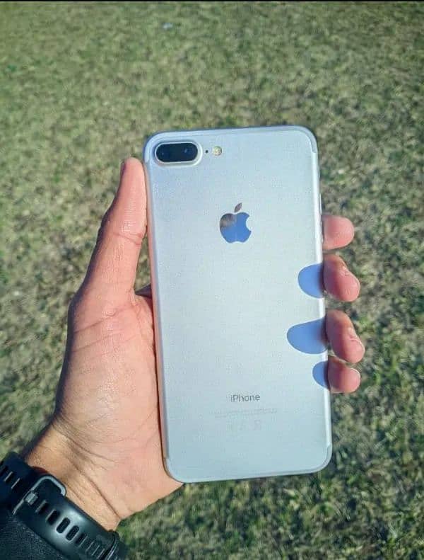 IPHONE 7PLUS NON PTA 3