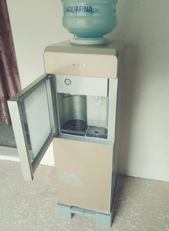 imported Water dispenser with mini fridge 2