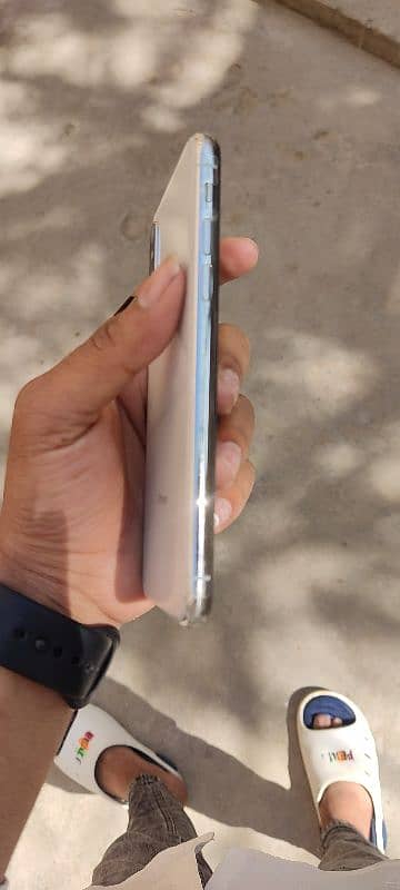 iphone X 64 Gb 4