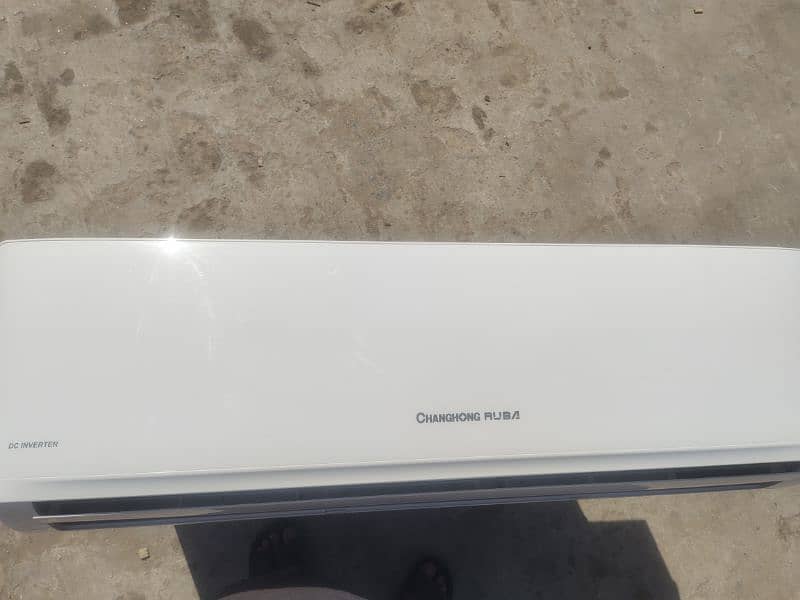 chnghonge ruba DC inverter 1.5 ton good condition. 5