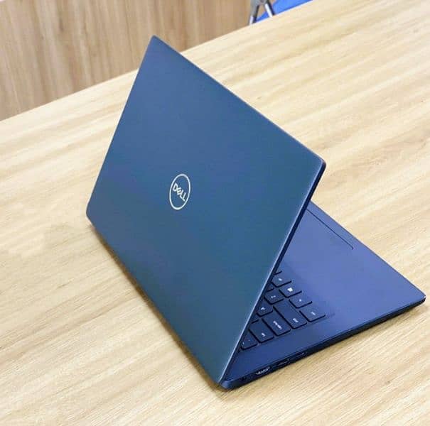 Dell Core i5 7th Generation (Ram 8GB + SSD 256GB) 14 Full HD Display 4