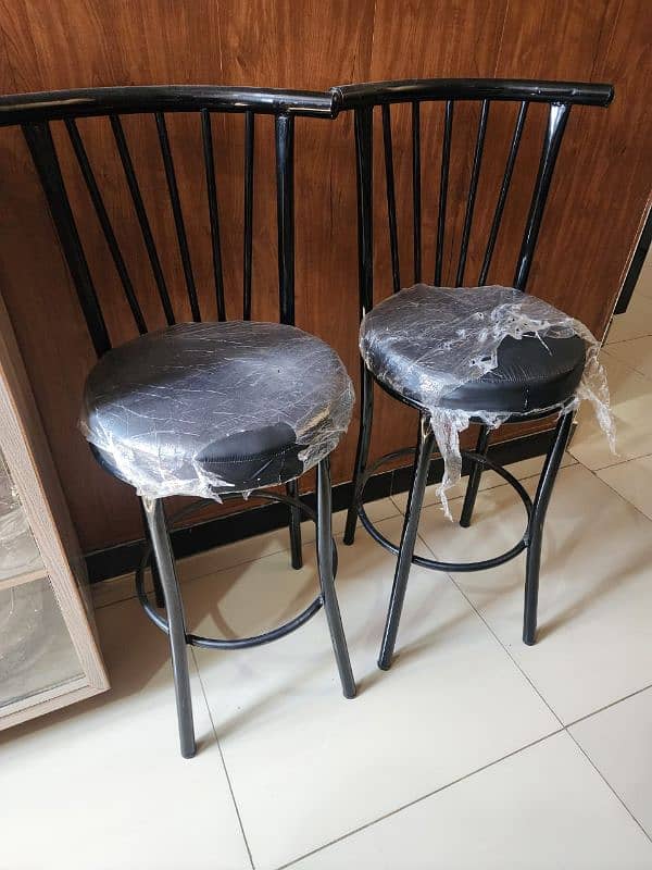 Pair of Kitchen Chairs 1