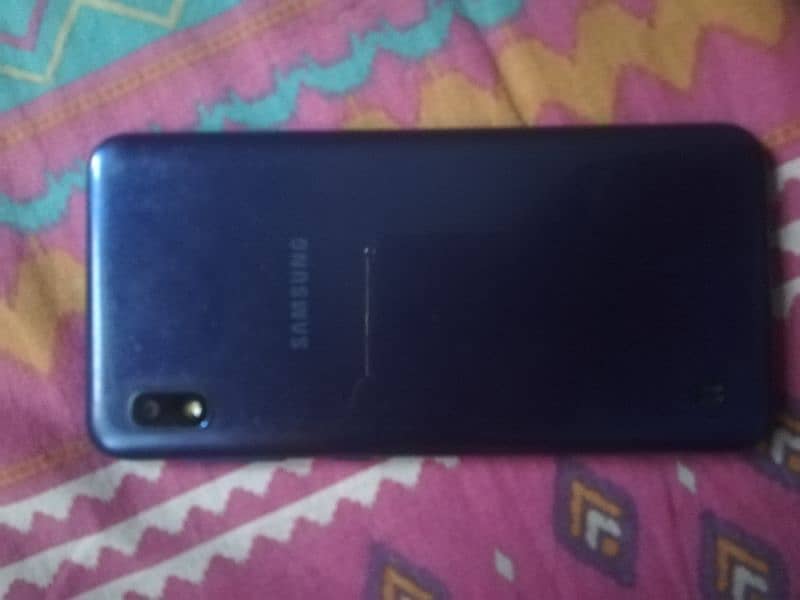 Samsung A10 4