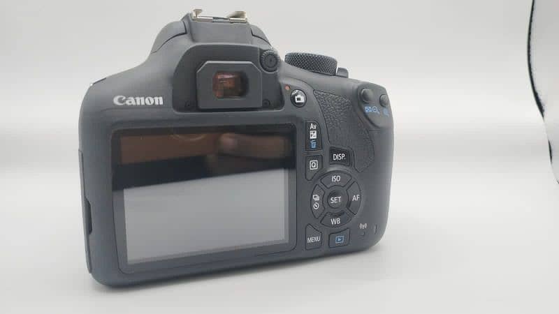 DSLR CAMERA CANON 1300D WITH KIT LENS 18-55 2