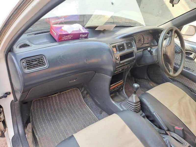 Toyota Corolla 2.0 D 2000 8