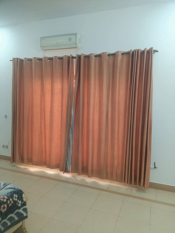 Furnished furnished furnished All Faciltey Availble 6