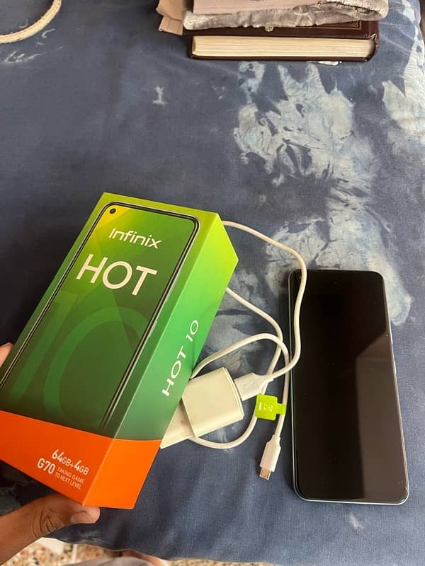 Infinix hot 10 6