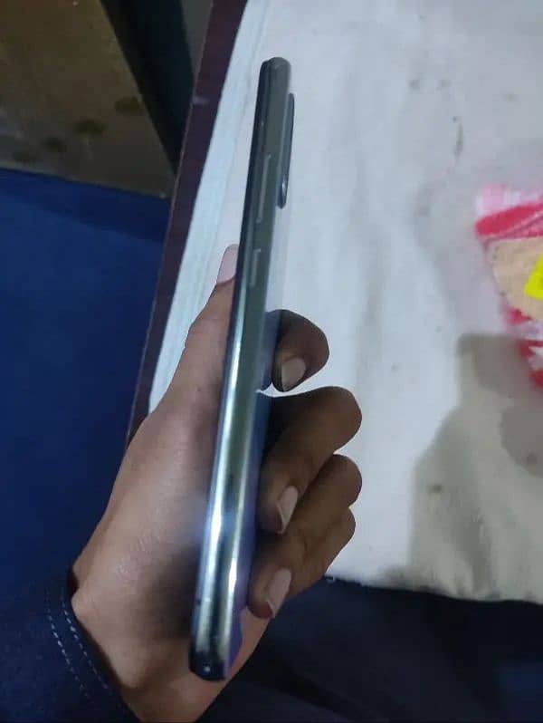 Vivo s1 like brand new phone panel change due to crack 4