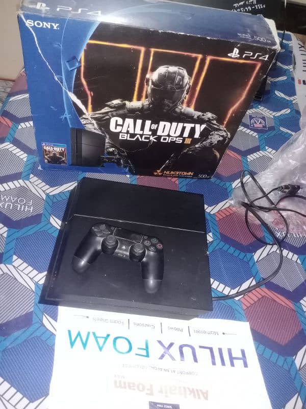 ps4 fat 500gb excellent condition 0