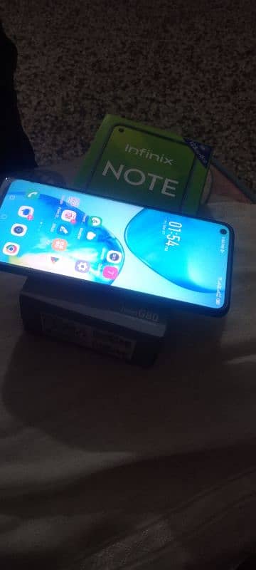 INFINIX. NOTE. 8 I. 6/128 3