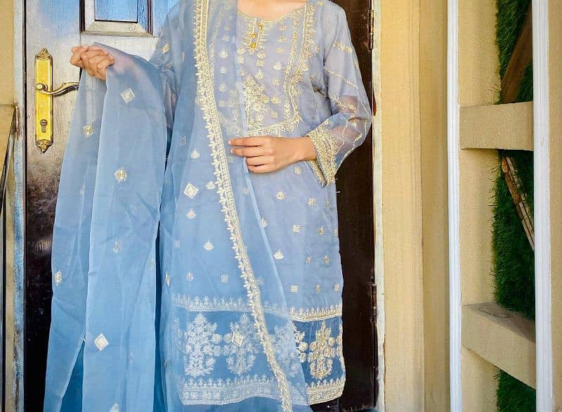 Eid Collection cotton two piece good quality stuff  embroidery wor 1