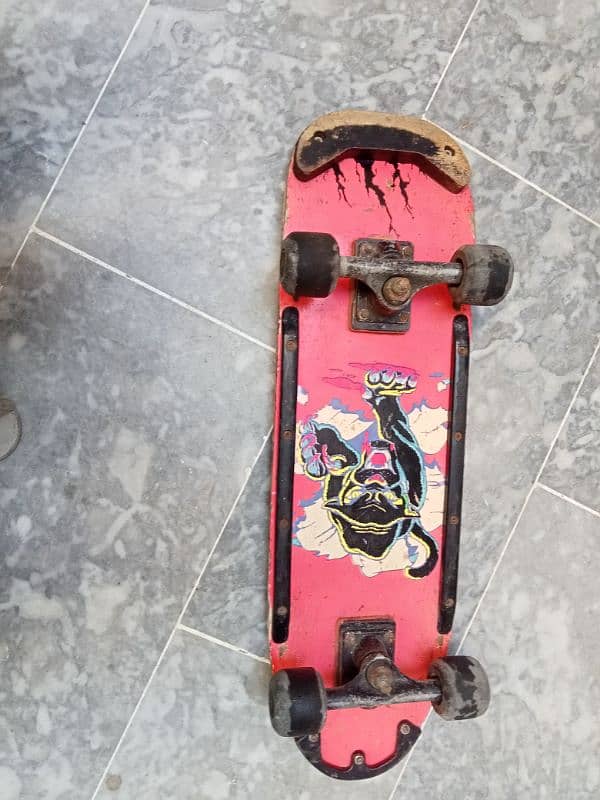 skateboard , heavy weight , professional skateboard, condition 8/10 2