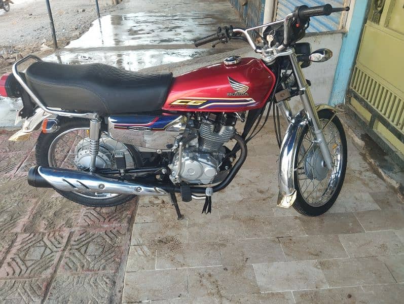 Honda 125 Special addition 4