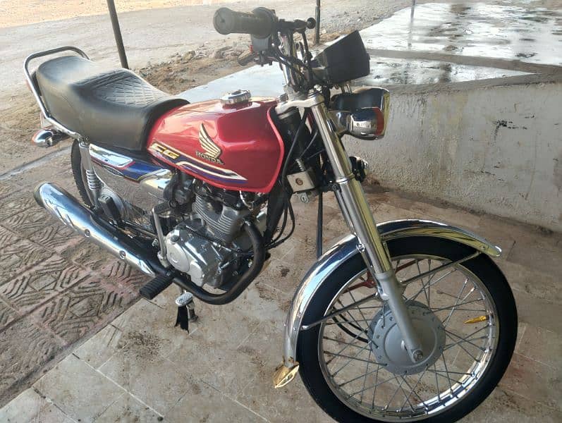 Honda 125 Special addition 17