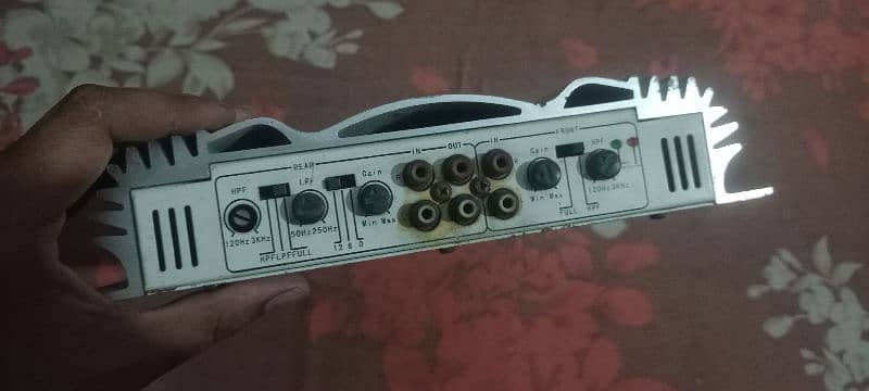 amplifier 4 channel heavy sound power AAM 5