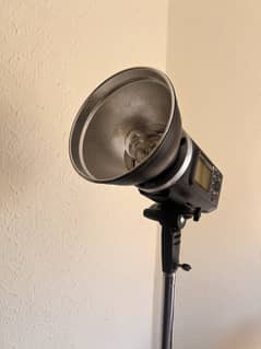 AD600