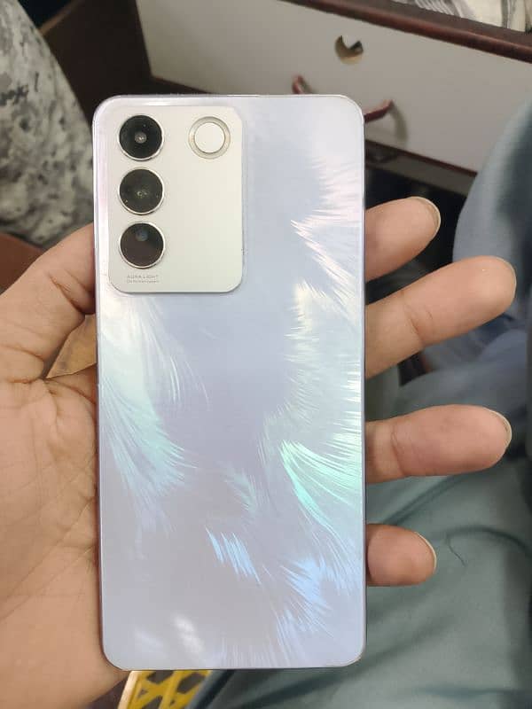 vivo v27e 4