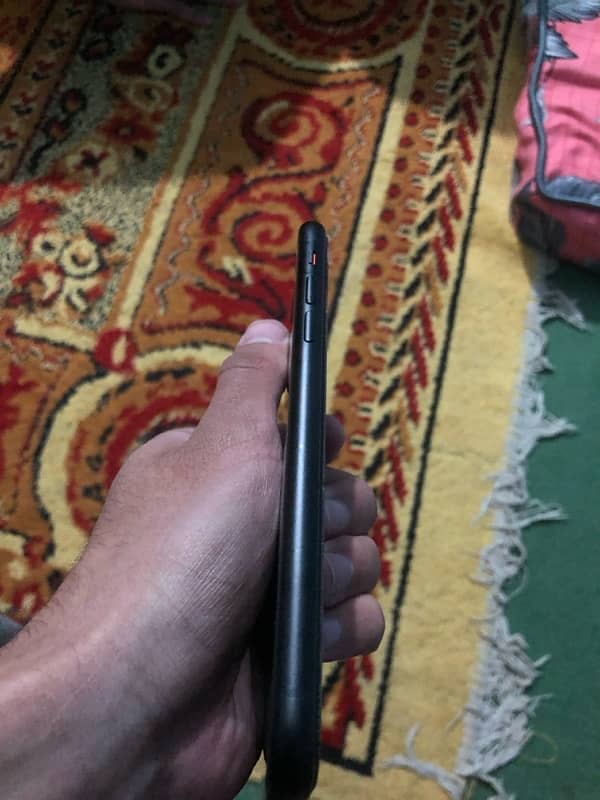 iPhone XR 2
