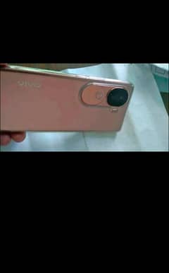 want to sale vivo v40e brand new condition