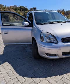 Toyota Vitz 2000