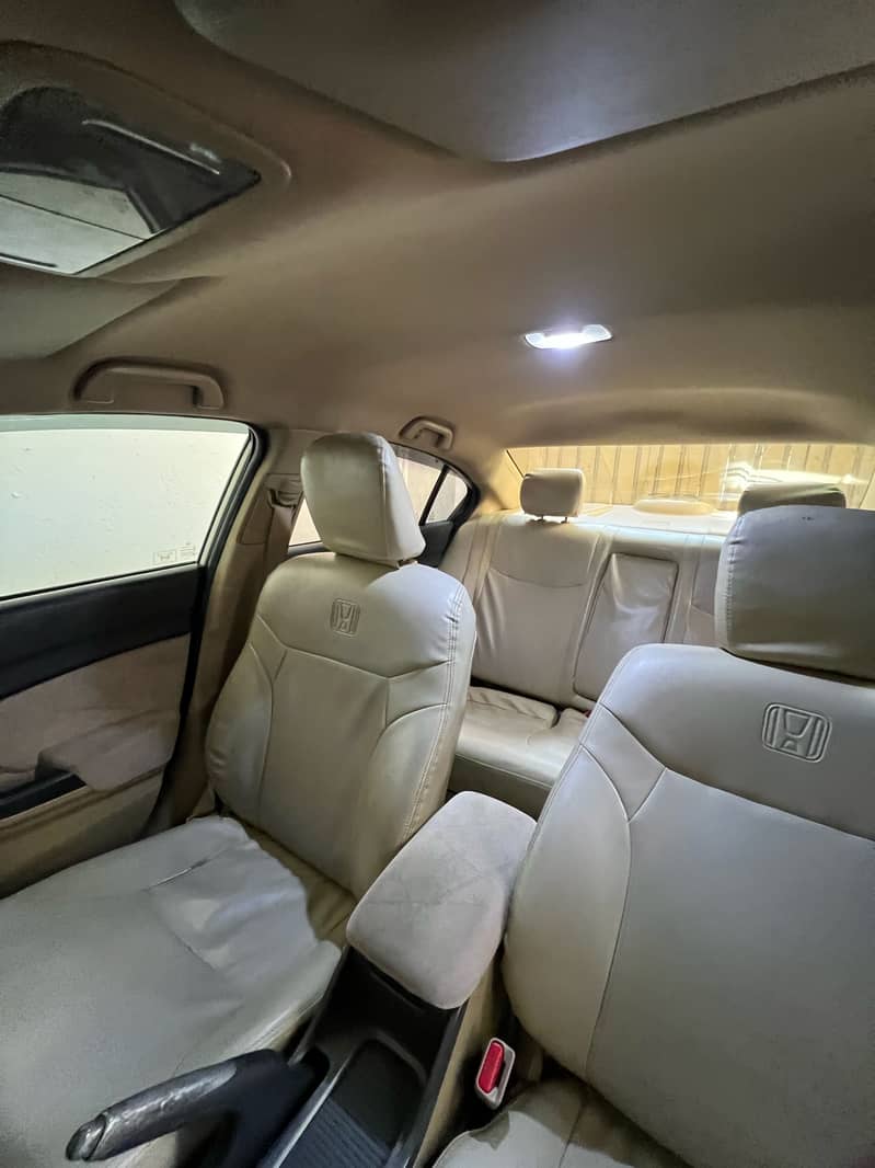 Honda Civic VTi 1.8 I-VTEC 2014 Rebirth Manual 7