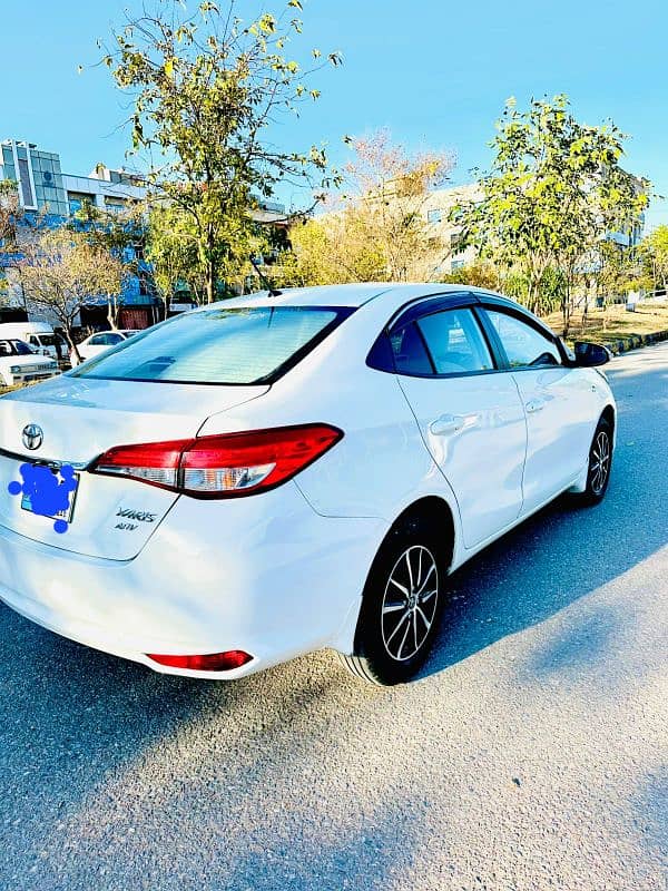 Toyota Yaris 2020 5