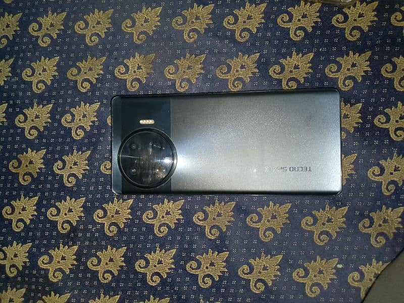 Tecno spark 20 pro plus 3