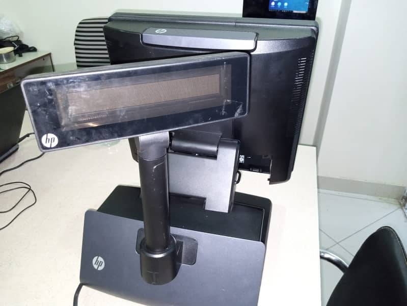 Hp Rp7 Touch Display all in one 1