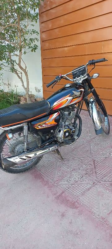 Honda CG 125 2022 Model 3