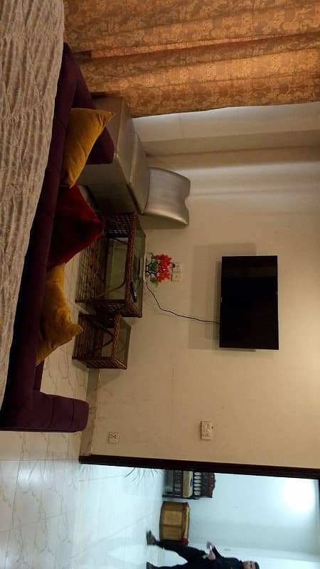 Vip furnished apartment daily basis and monthly basis for rent bahria town lahore 6