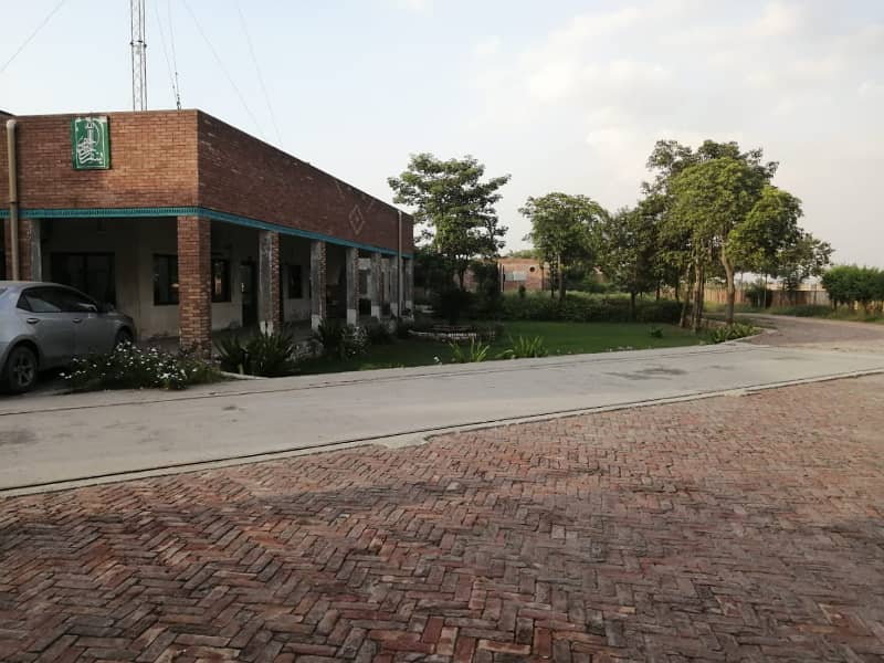 4 Kanal Triple-Story Factory for Rent in Gajjumatah 100KV Transformer Installed 0