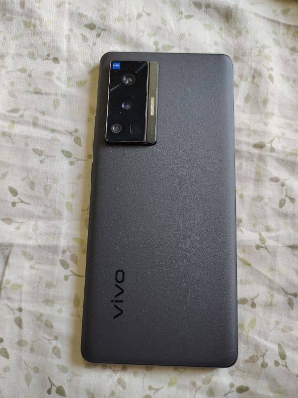 Vivo X70pro 0