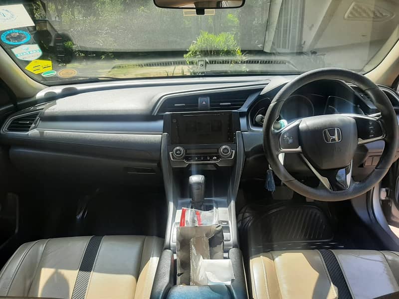 Honda Civic Oriel 2017 5