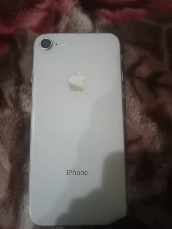 IPHONE 8 USED LIKE NEW 0