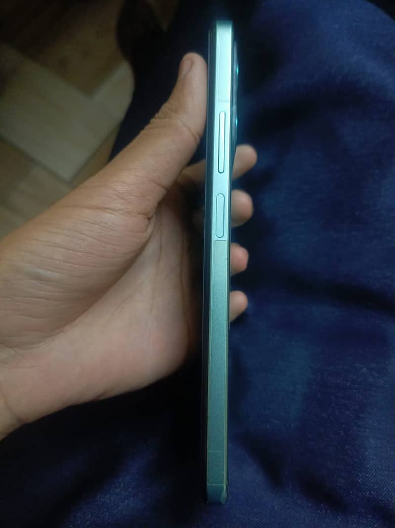 Xiaomi Redmi Note 12 2