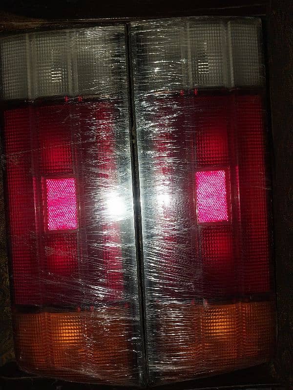 Nissan Sunny back lights 1