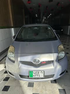 Toyota Vitz 2009 Keyless Entry