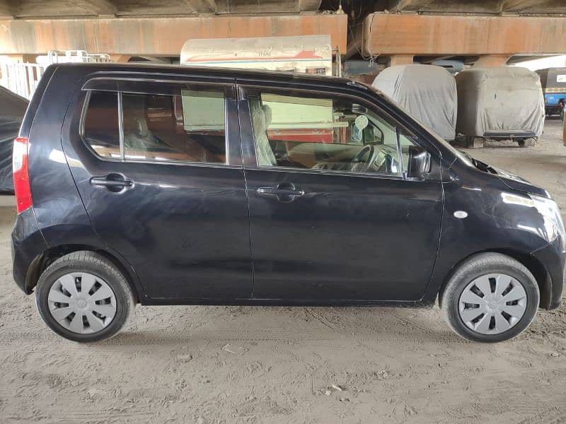 Suzuki Wagon R 2014 1