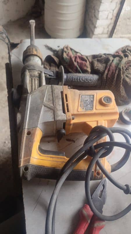 Ingco Rotary hammer 1050W RH10508 1