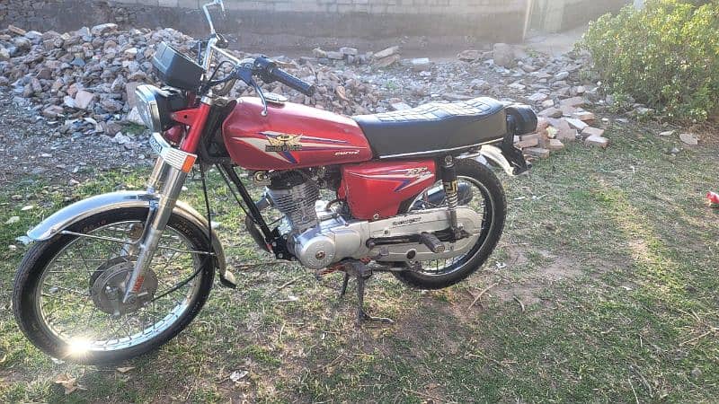 road prince 125 in good condition. 3