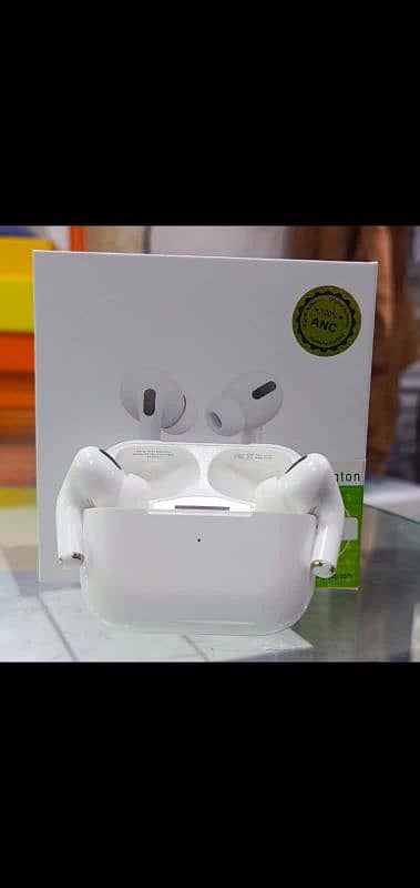 air pods pro 2nd genration Typc port 1