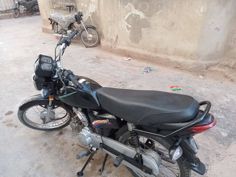 Suzuki Rider 110  2012 for sale 13