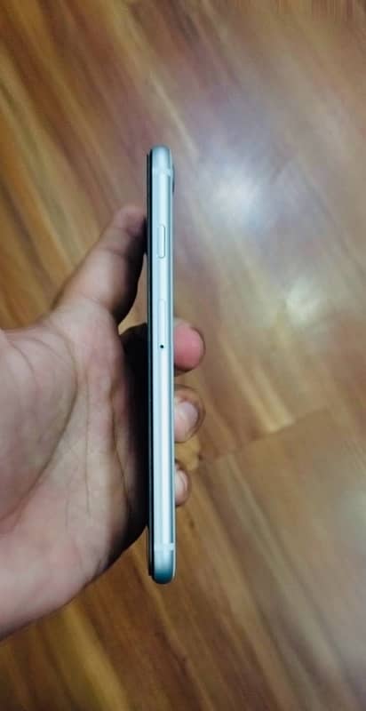 iPhone SE 2020_ 128GB - *Pta Approved* 4