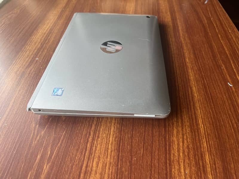 HP x2 210 G2 Detachable Laptop 9