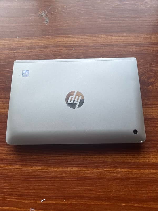 HP x2 210 G2 Detachable Laptop 10