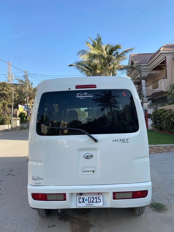 Daihatsu Hijet 2013/16 Best Condition 3