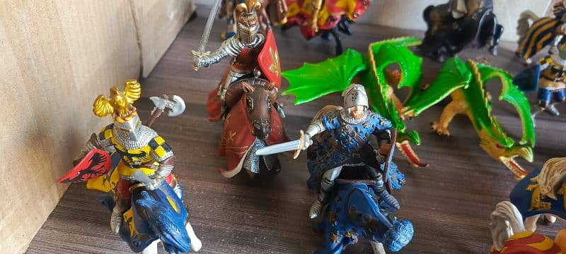 PaPo Knights Set action figures 9